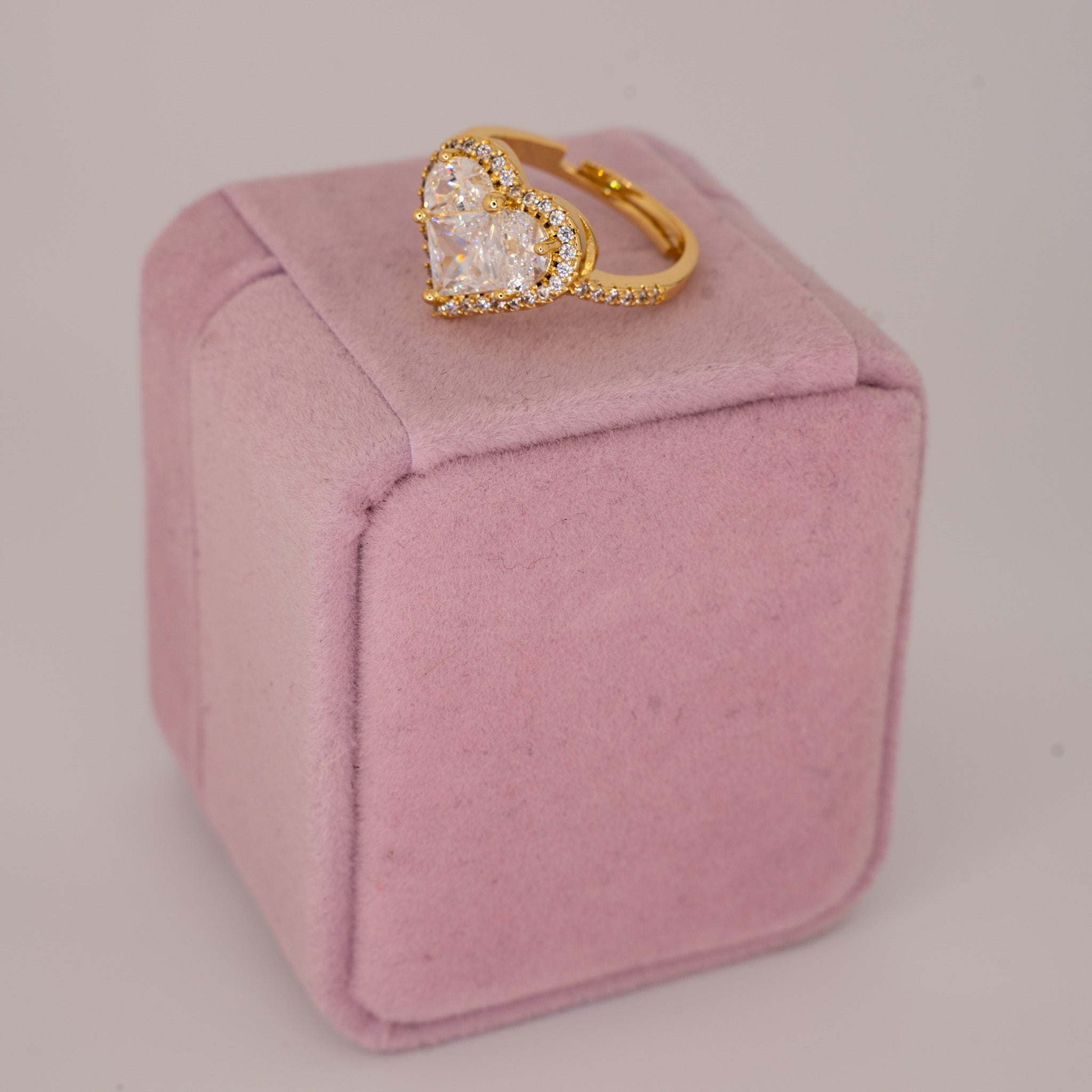 GOLD GEMSTONE HALO HEART RING