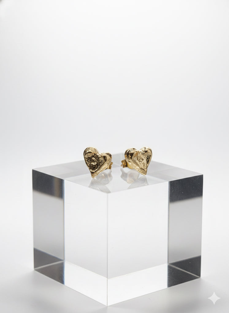 Heart nugget earrings
